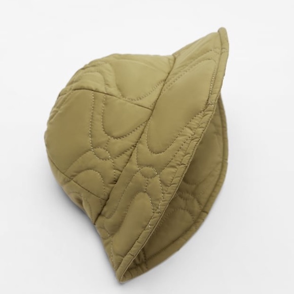 ❤️… Zara Green QUILTED BUCKET HAT - Picture 4 of 4